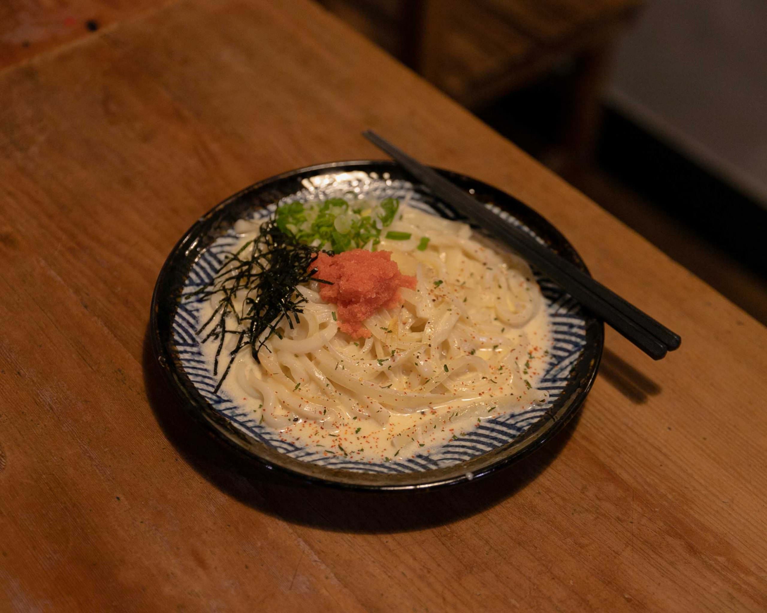 新竹美食｜私嚐居酒屋 聚會小酌推薦，創意平價日式串燒與炸物。