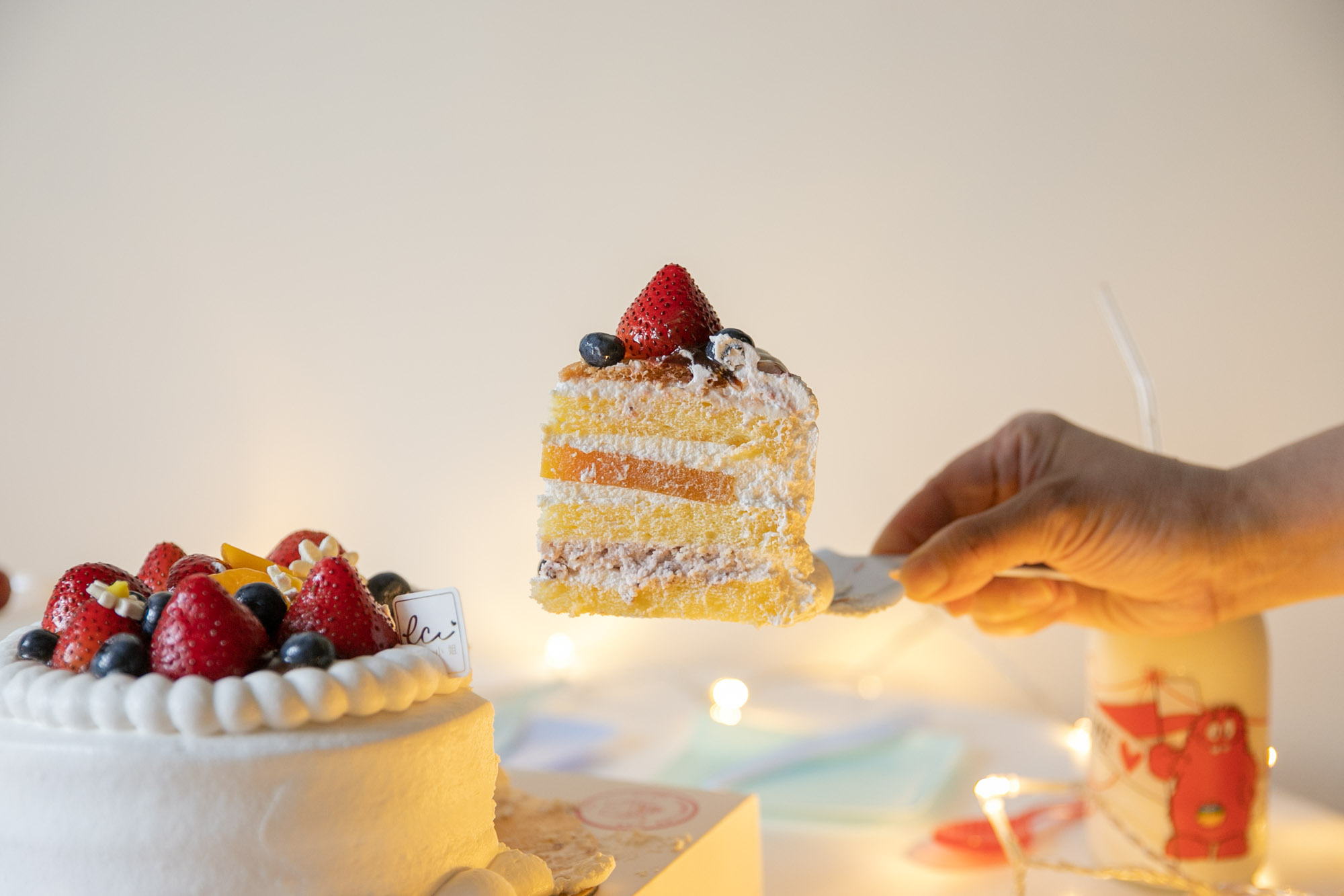 【新竹美食】COLOR C'ODE 凱莉小姐 巨城店 人氣生日蛋糕推薦。