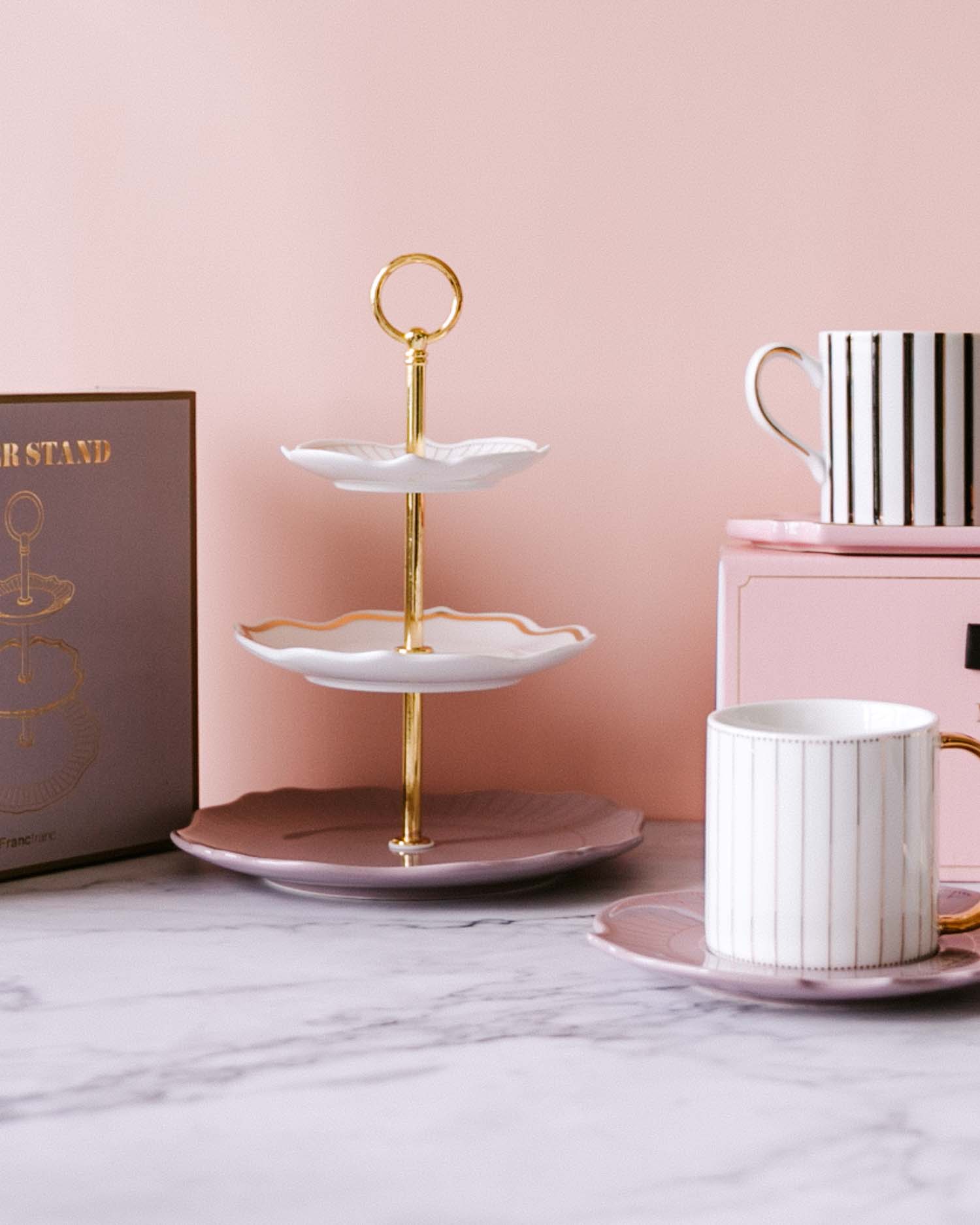 Francfranc 來自日本的家飾家品店，在家也可以有高級下午茶的儀式感。