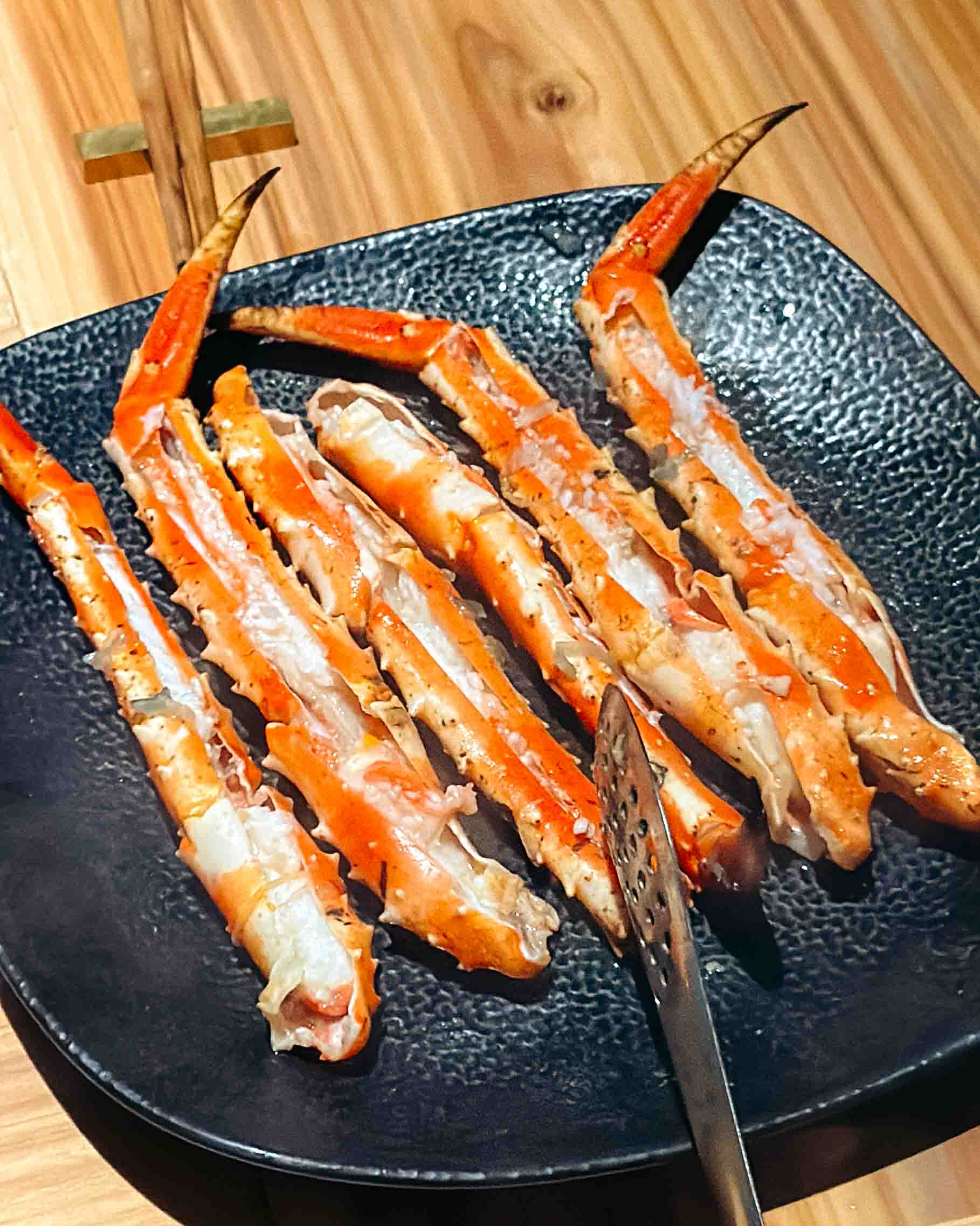 新竹竹北【裏月晴酒】日式火鍋！享受高級和牛帝王蟹鍋物體驗 附菜單