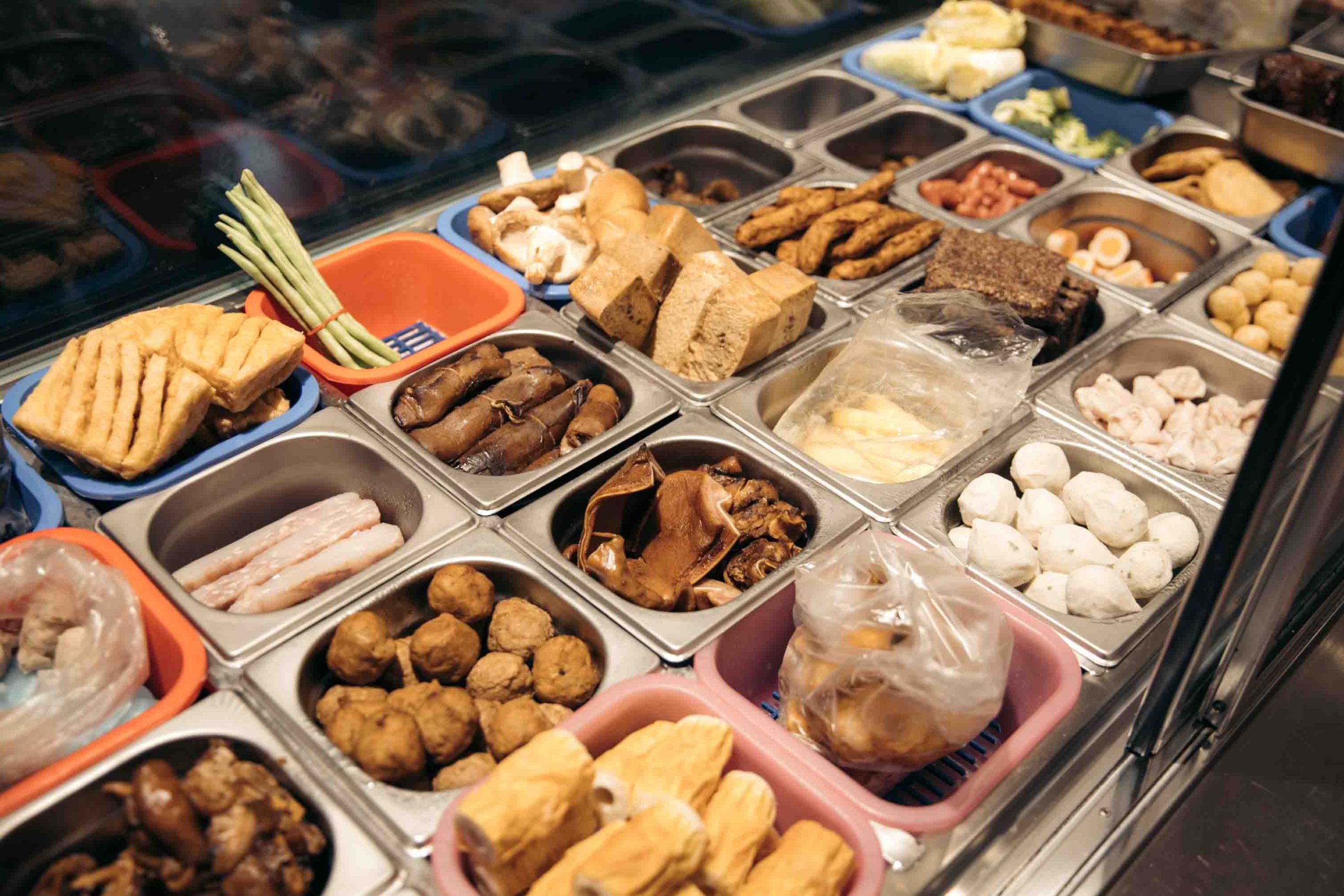 新竹光華街美食【正香滷味】竟然還有豚骨湯可以喝？(附菜單)
